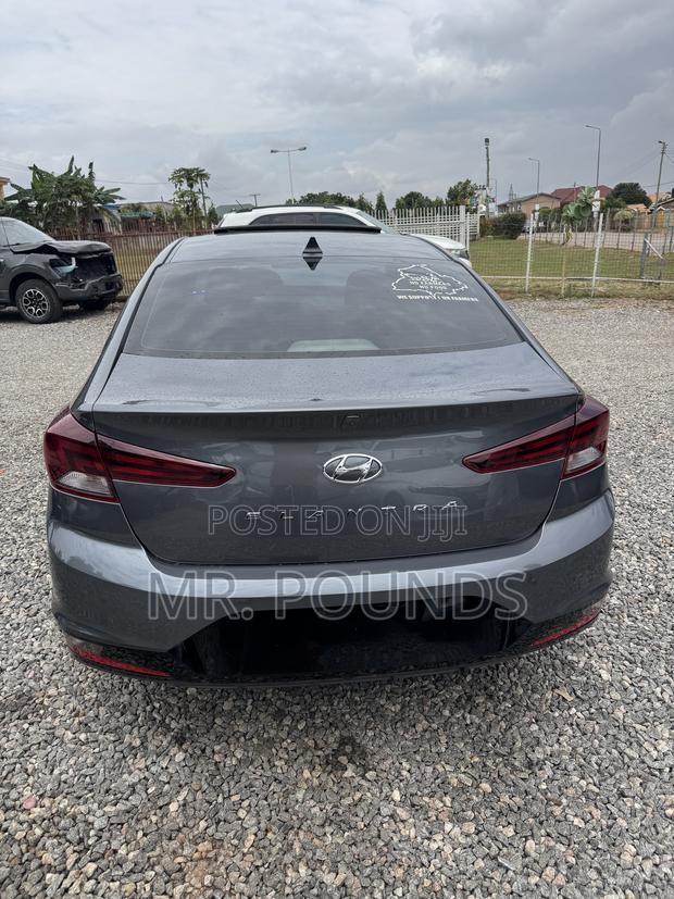 Hyundai Elantra 2020 Gray