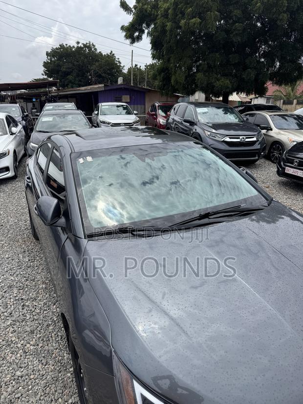Hyundai Elantra 2020 Gray