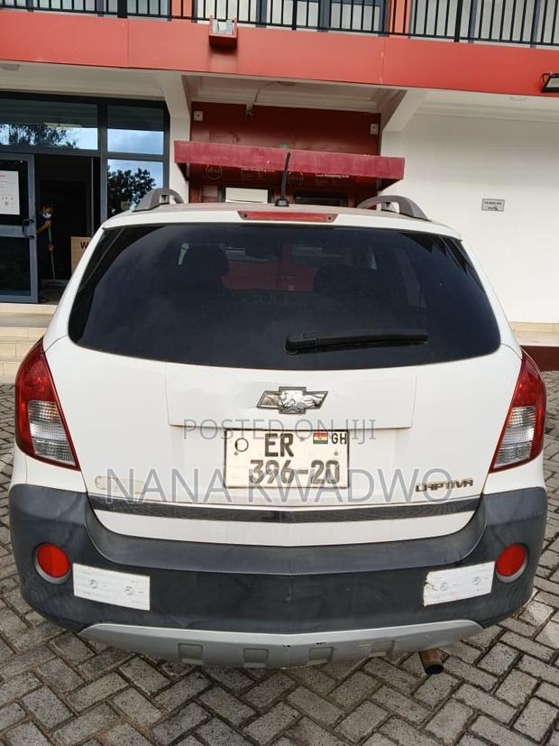 Chevrolet Captiva 2014 White