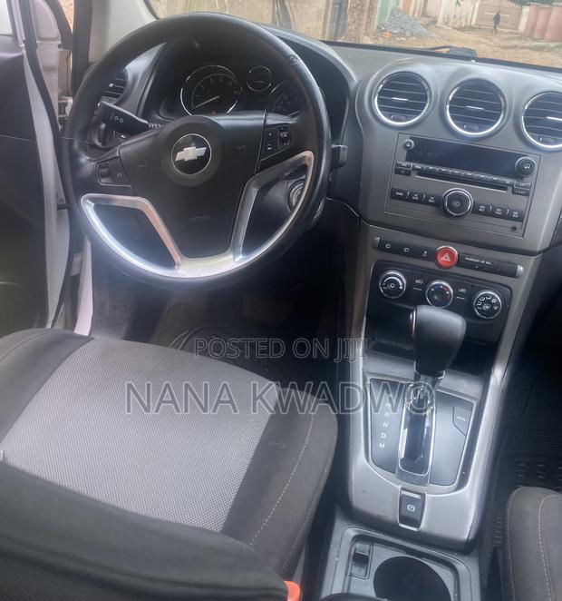 Chevrolet Captiva 2014 White