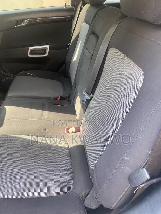 Chevrolet Captiva 2014 White