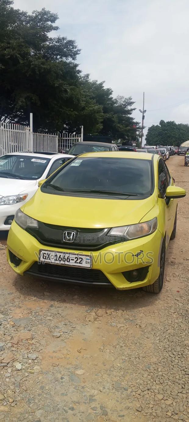 Honda Fit 2014 Yellow