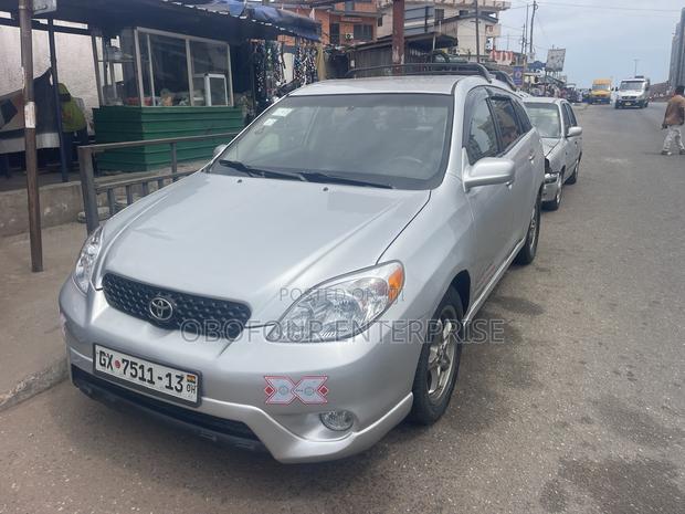 Toyota Matrix Hatchback AWD (1.8L 4cyl 4A) 2006 Silver
