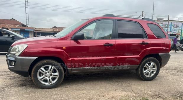 Kia Sportage 2.0L Automatic 2009 Red