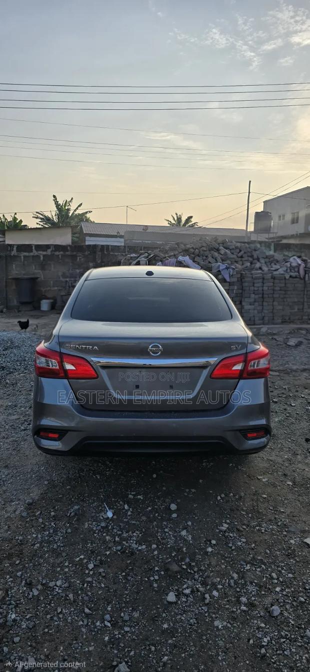Nissan Sentra SV 2018 Gray