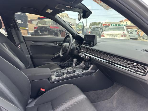Honda Civic 2025 Gray