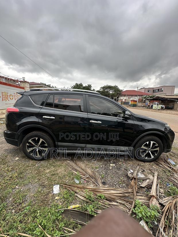 Toyota RAV4 2017 Black