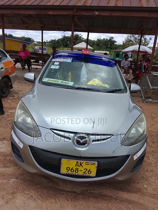 Mazda Demio 2012 Gray