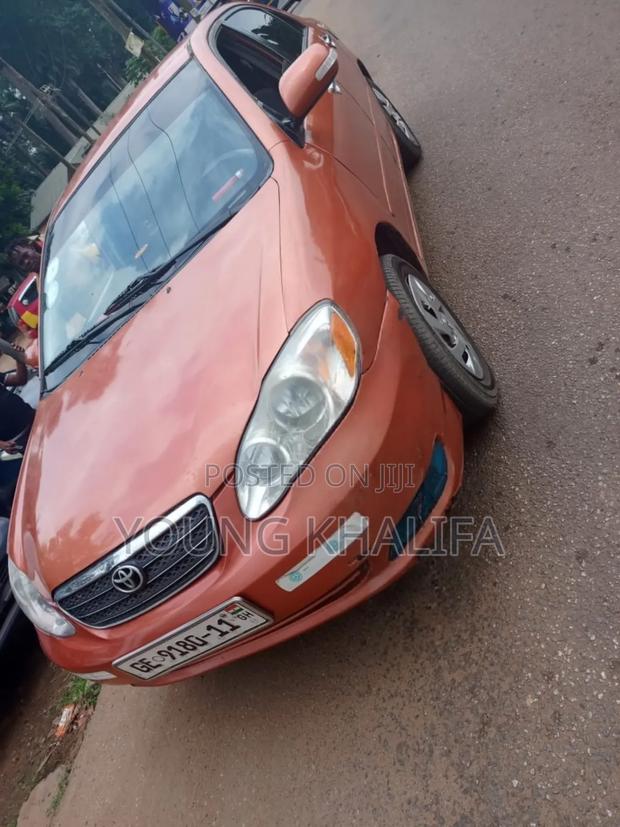 Toyota Corolla 2006 Orange