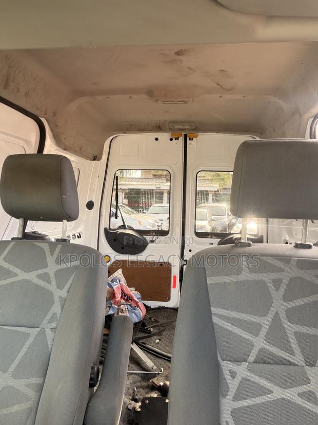 Ford Transit Crew Van 150 Low Roof Van AWD w/148" WB 2023 White