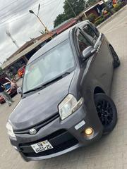 Toyota Sienta 2013 Gray for sale