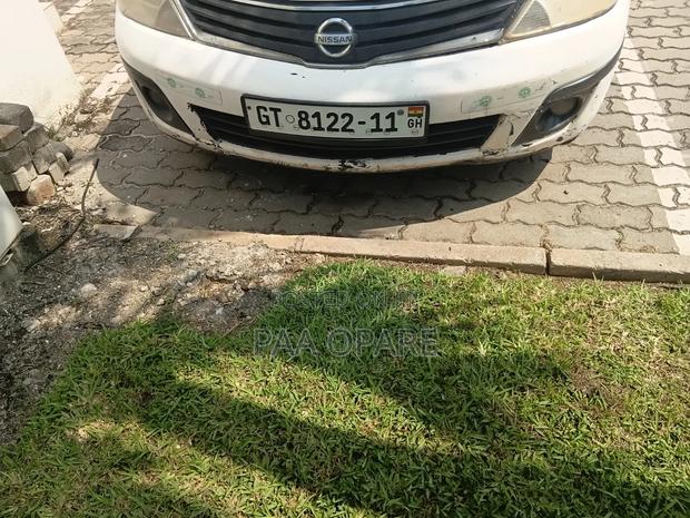 Nissan Tiida 2011 White