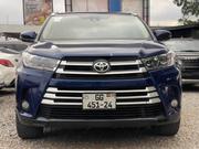 Toyota Highlander XLE 4x2 V6 (3.5L 6cyl 8A) 2017 Blue for sale