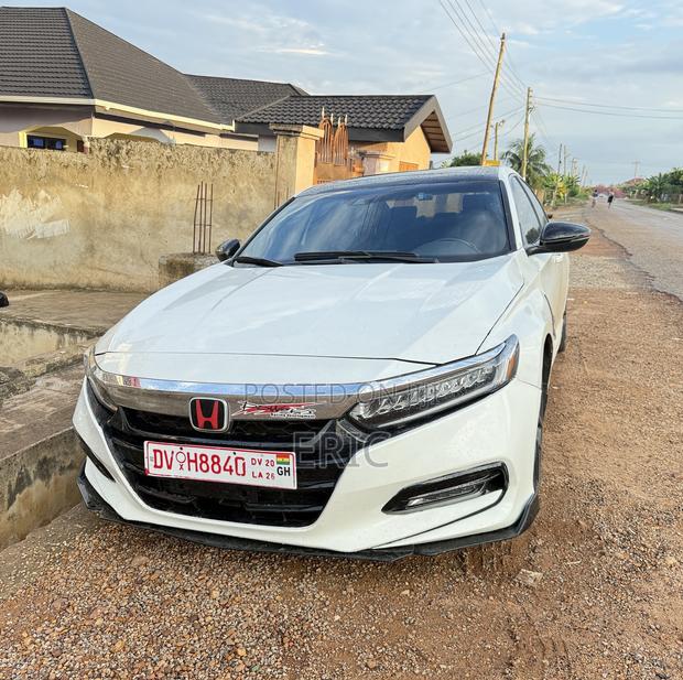 Honda Accord EX-L 2.0T 2018 White