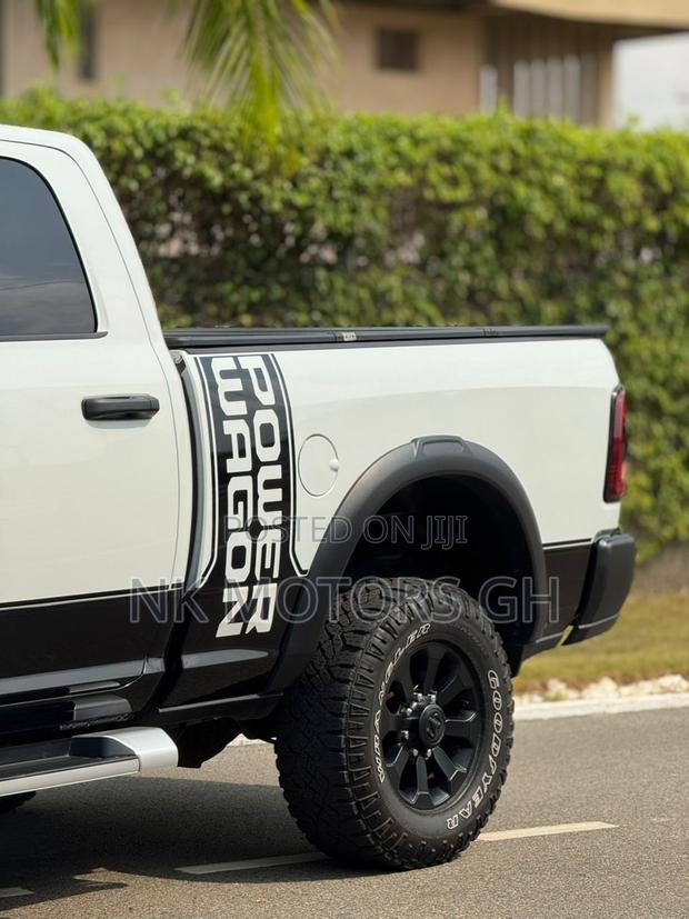 RAM 2500 Power Wagon Crew Cab 4WD SB 2023 White