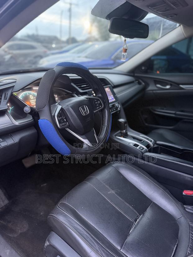 Honda Civic Touring 4dr Sedan (1.5L 4cyl) 2017 Black