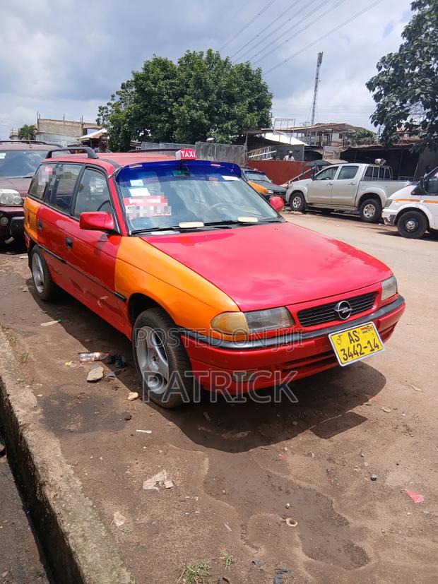 Opel Astra Break 1997 Red