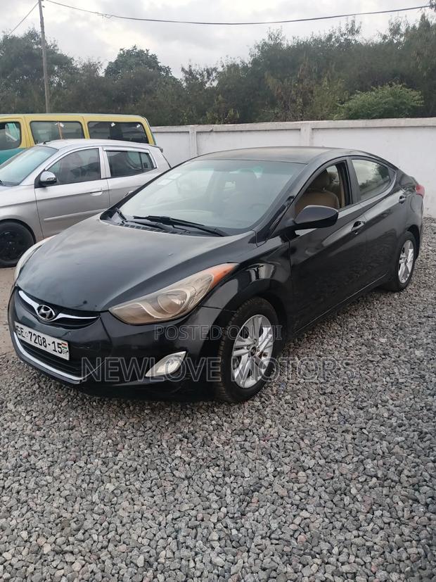 Hyundai Elantra Limited Sedan FWD (1.8L 4cyl 6A) 2013 Black