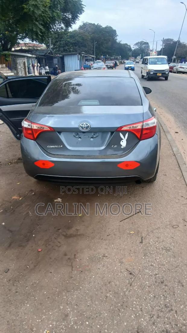 Toyota Corolla 2015 Blue