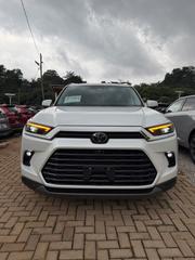 Toyota Grand Highlander 2024 White for sale