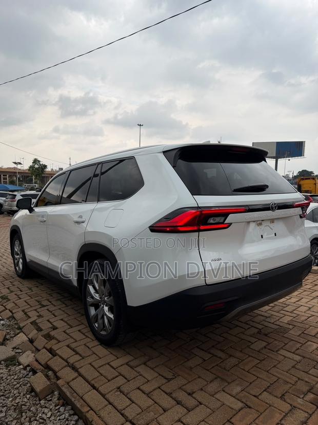Toyota Grand Highlander 2024 White