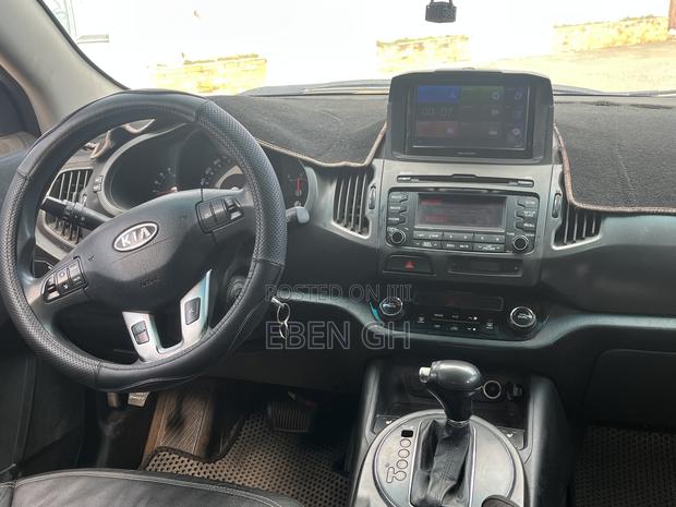 Kia Sportage EX 4dr SUV (2.4L 4cyl 6A) 2012 White
