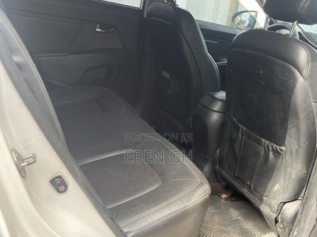 Kia Sportage EX 4dr SUV (2.4L 4cyl 6A) 2012 White