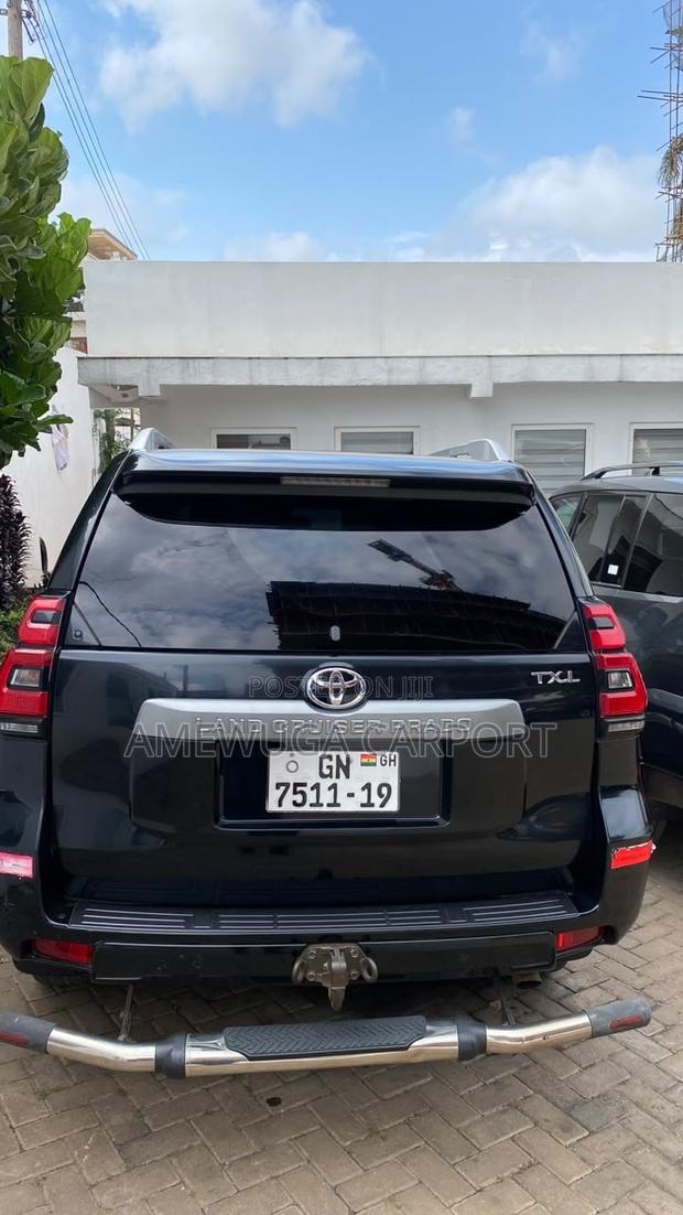 Toyota Land Cruiser Prado 2.7 2019 Black