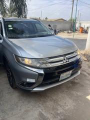 Mitsubishi Outlander 2.4 PHEV AWD 2016 Silver for sale