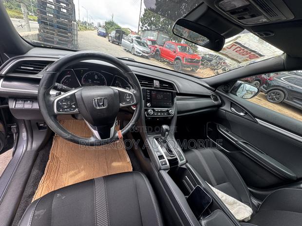 Honda Civic Sport Sedan 2019 Gray
