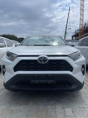 Toyota RAV4 LE AWD 2023 White for sale
