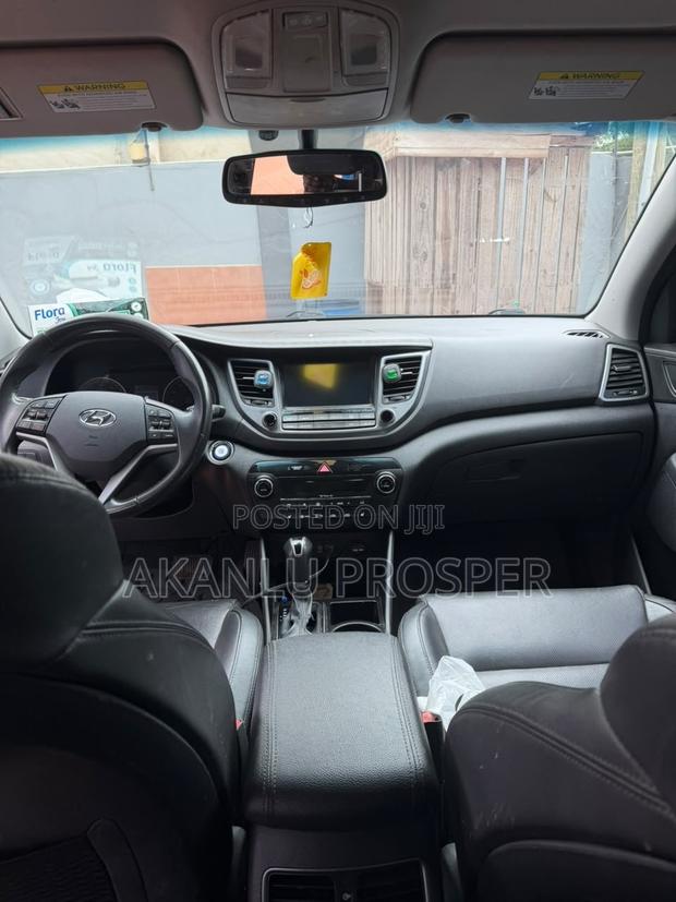 Hyundai Tucson 2018 Blue