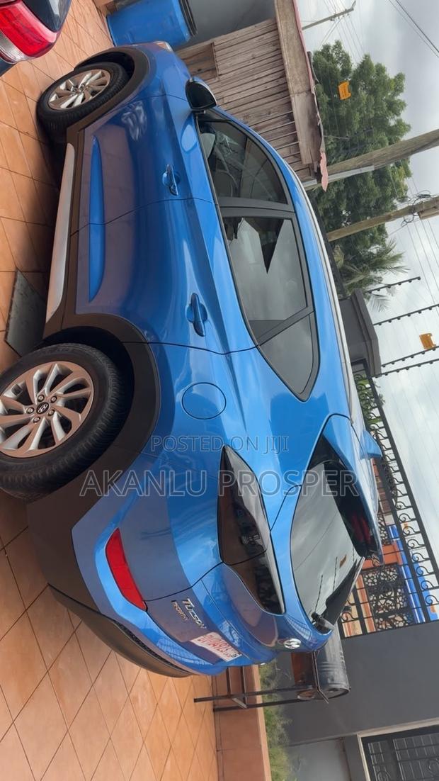 Hyundai Tucson 2018 Blue