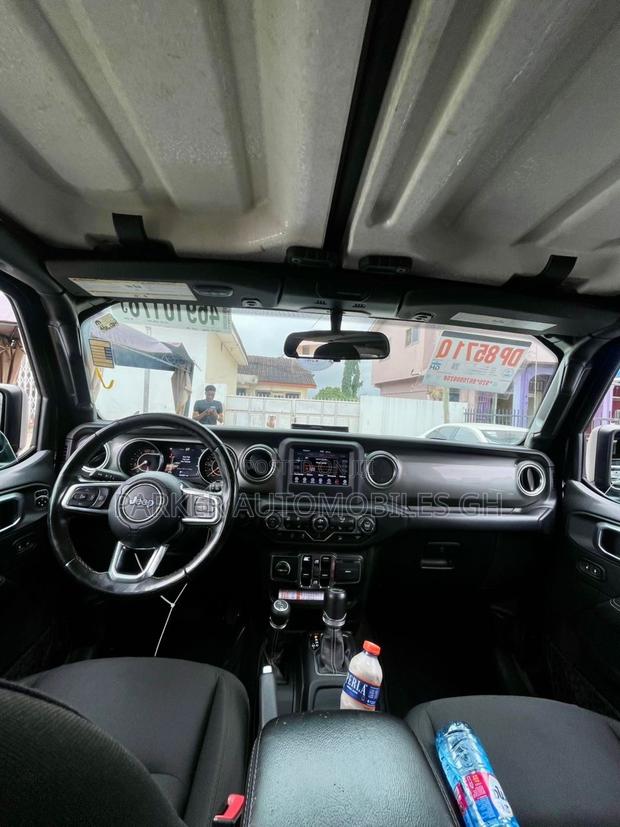 Jeep Wrangler 2019 Gray