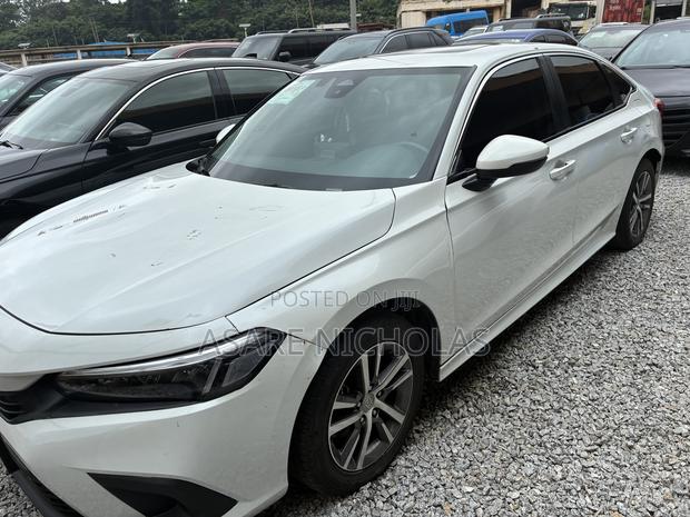 Honda Civic 2024 White