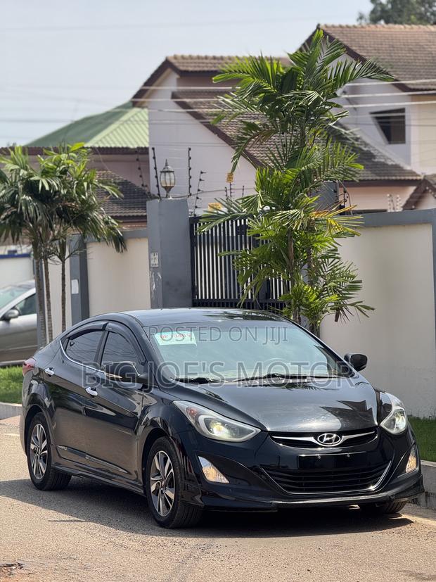 Hyundai Elantra SE Sedan FWD (1.8L 4cyl 6A) 2016 Black