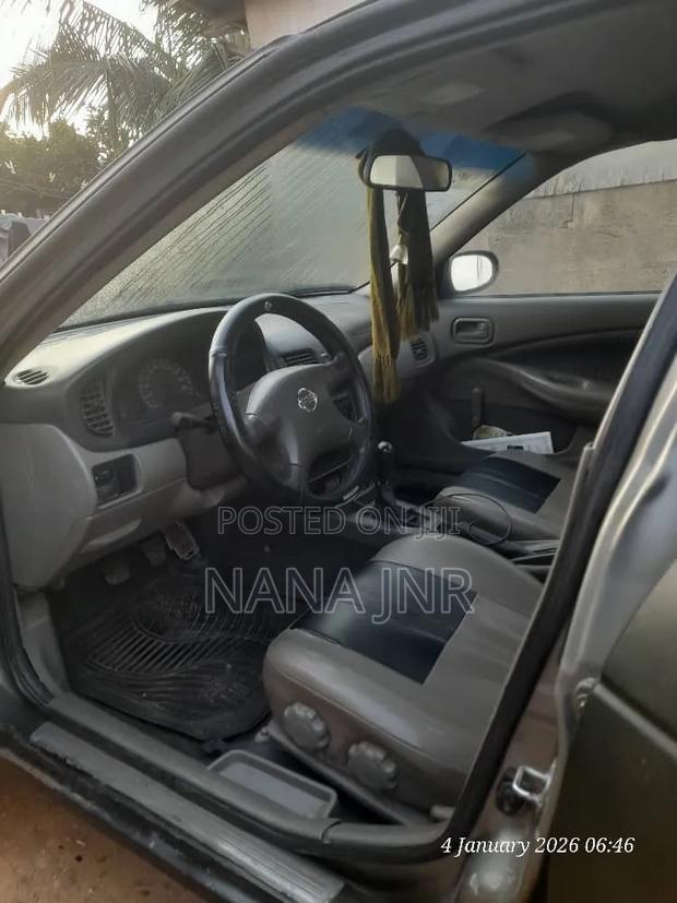 Nissan Sentra 2003 Gray