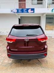 Toyota Highlander LE V6 2019 Burgundy for sale