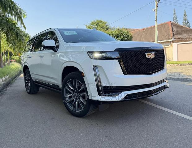 Cadillac Escalade 2022 White