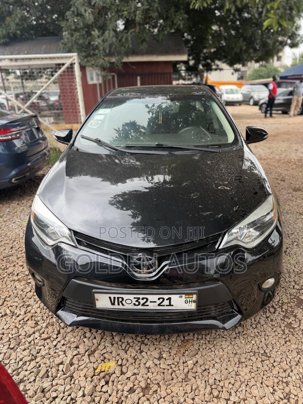 Toyota Corolla S 4dr Sedan (1.8L 4cyl CVT) 2016 Black