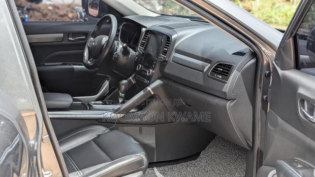 Renault Samsung QM6 2.0 Petrol FWD 2021 Gray