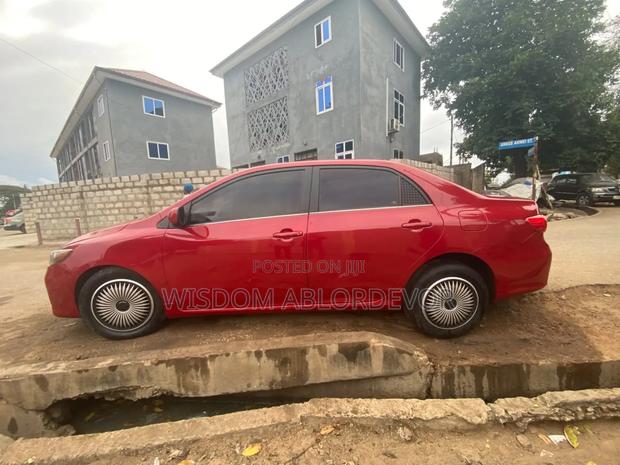 Toyota Corolla 2012 Black