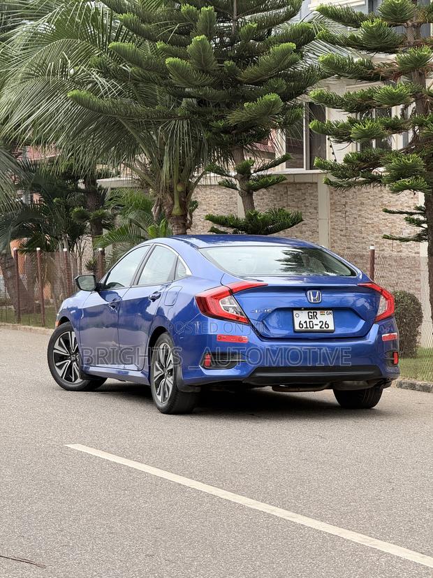 Honda Civic EX Sedan 2018 Blue