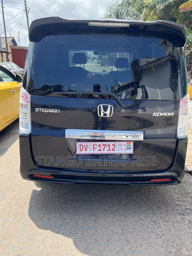 Honda Stepwgn 2011 Black