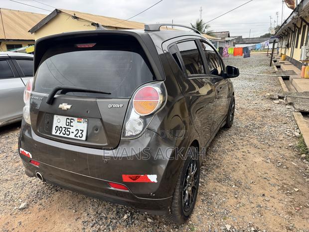 Chevrolet Spark 2012 Gray