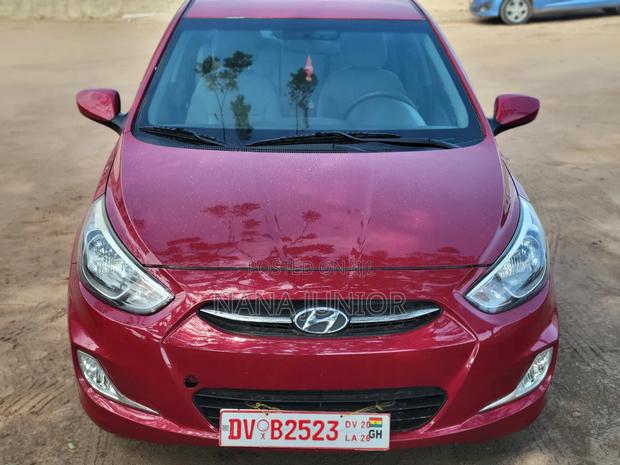 Hyundai Accent 2017 Red