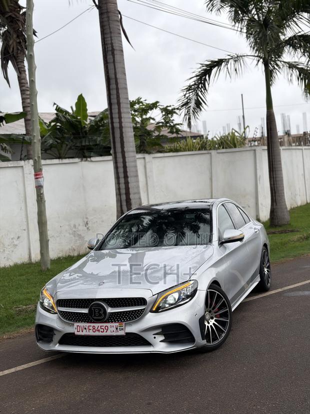 Mercedes-Benz C300 2016