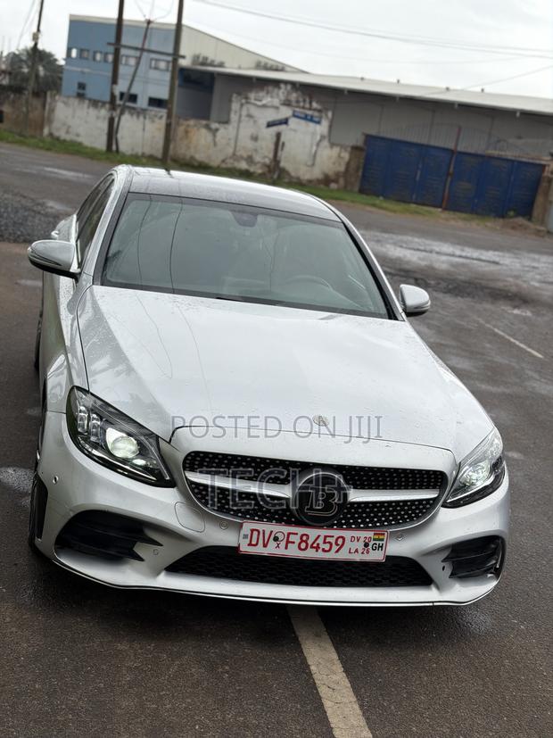 Mercedes-Benz C300 2016