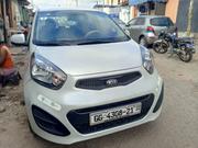 Kia Morning 2013 White for sale