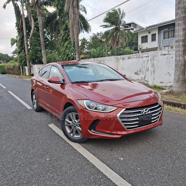 Hyundai Elantra 2017 Red